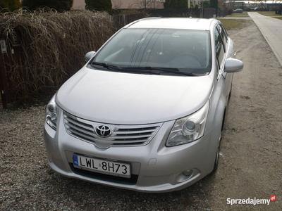 Sprzedam Toyota Avensis 1,8 + LPG