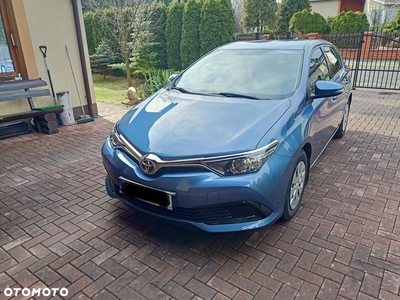 Toyota Auris 1.33 VVT-i Active