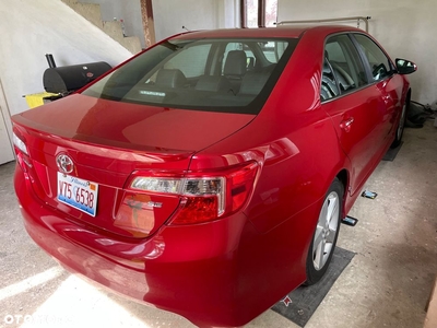 Toyota Camry 2.5 LE