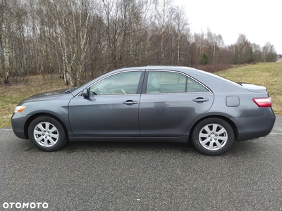 Toyota Camry 3.5 V6 SE