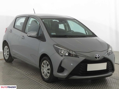 Toyota Yaris 1.0 71 KM 2019r. (Piaseczno)