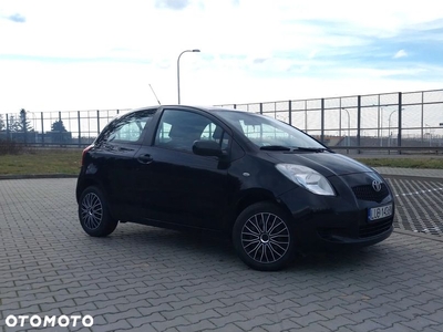 Toyota Yaris 1.0 Luna A/C