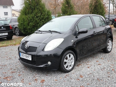 Toyota Yaris 1.3 VVT-i Sol