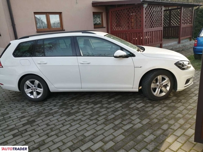 Volkswagen Golf 1.5 benzyna 130 KM 2019r. (zduńska)