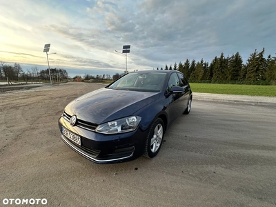 Volkswagen Golf VI 1.6 TDI Highline