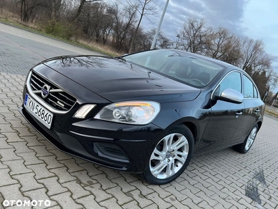 Volvo S60 D3 R-Design Momentum