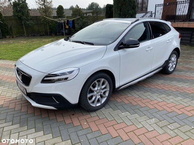 Volvo V40 CC D3 Drive-E SCR Summum