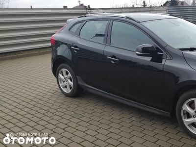 Volvo V40 CC D3 Momentum