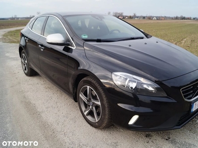 Volvo V40 D2 RDesign