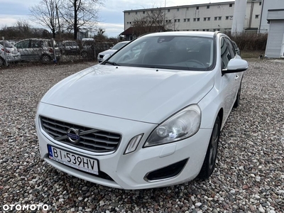 Volvo V60 D3 Geartronic Momentum