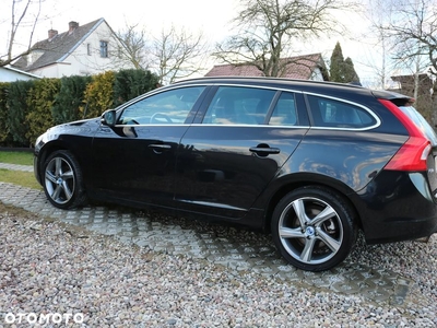 Volvo V60 D3 Geartronic R-Design