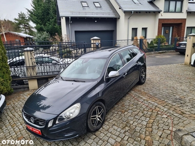 Volvo V60 D3 R-Design