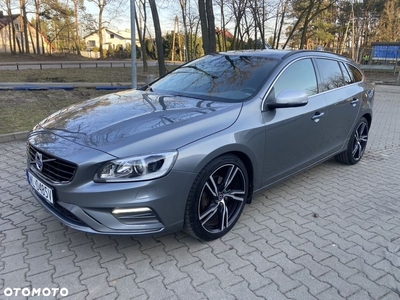 Volvo V60 T3 Geartronic Powershift RDesign