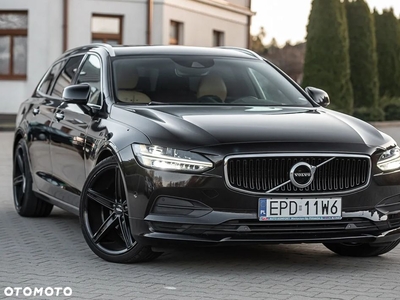 Volvo V90 D3 Momentum Pro