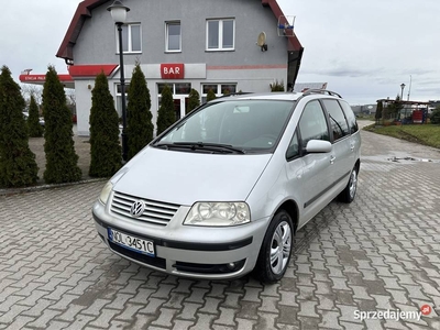 VW SHARAN