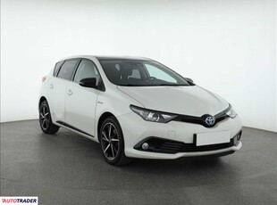 Toyota Auris 1.8 134 KM 2017r. (Piaseczno)