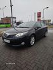 Używany Toyota Avensis 2012