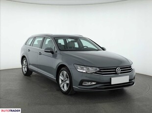 Volkswagen Passat 2.0 147 KM 2021r. (Piaseczno)