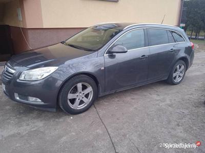 Opel Insignia sprzedaż lub zamiana dwie sztuki i Avensis kia