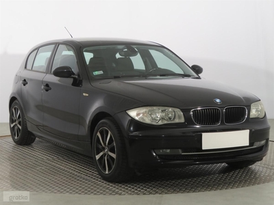 BMW SERIA 1 I (E81/E82/E87/E88) BMW SERIA 1 , Klima, Tempomat, Parktronic, Podgrzewane siedzienia,ALU