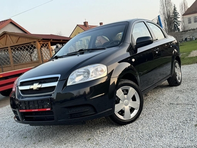 CHEVROLET AVEO sedan (limuzyna)