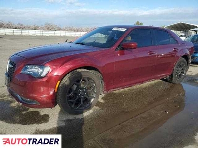 Chrysler Pozostałe 3.0 benzyna 2019r. (FRESNO)