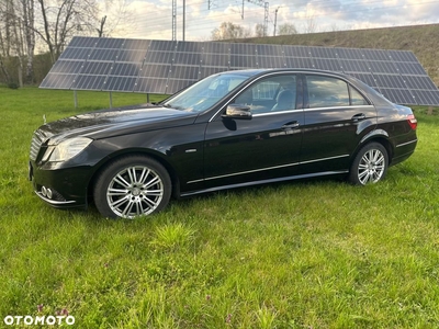 Mercedes-Benz Klasa E 220 CDI BlueEff Avantgarde