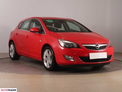 Opel Astra 1.6 177 KM 2010r. (Piaseczno)