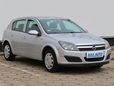 Opel Astra 2011 1.6 16V 184813km ABS klimatyzacja manualna