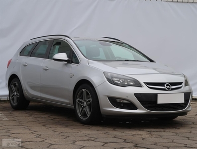 Opel Astra J , Skóra, Klimatronic, Tempomat, Parktronic,