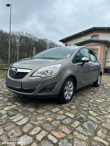 Opel Meriva 1.4 T Design Edition