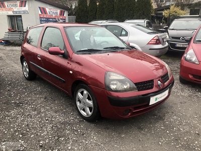 Renault Clio II 1.5 dCi 82KM 2003 rok