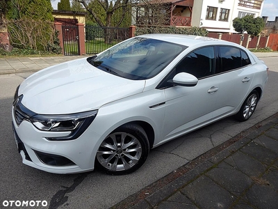 Renault Megane dCi 110 FAP Paris