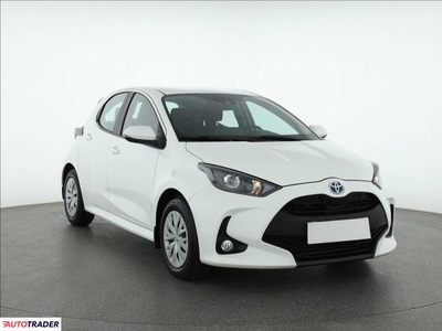 Toyota Yaris 1.5 113 KM 2022r. (Piaseczno)