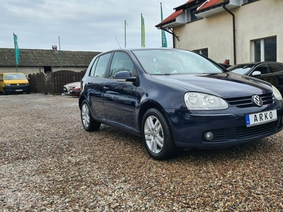 Volkswagen Golf V