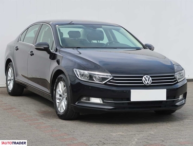 Volkswagen Passat 1.4 147 KM 2015r. (Piaseczno)