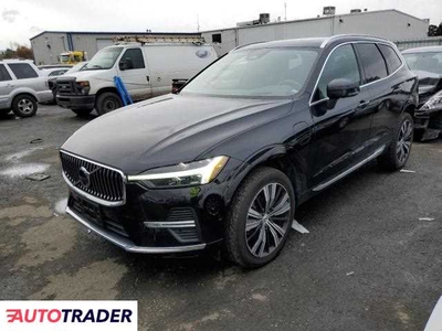 Volvo XC60 2.0 hybrydowy 2022r. (VALLEJO)