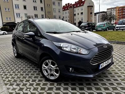 Ford Fiesta VIII Aluminiowe felgi, od 3 lat w jednych ręk