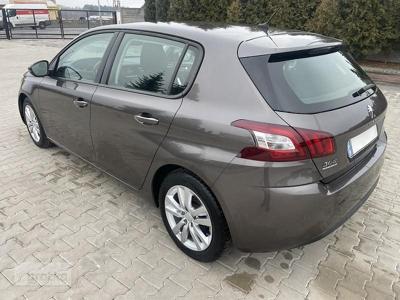 Peugeot 308 II