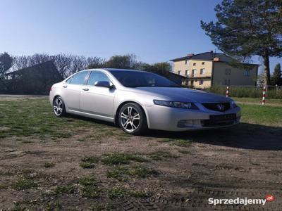 Sprzedam ładną HONDĘ ACCORD z 2003r.- 2.0i V-Tec- 155KM.