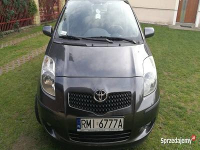 Sprzedam toyota yaris 1.4 d4d