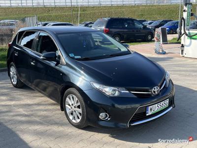 Toyota Auris Premium 2014 1.4d4d Salon Polska