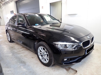 BMW SERIA 3 V (F30/F31/F34) BMW SERIA 3 318i 136KM Krajowy Bezwypadkowy Serwis w ASO FV23%