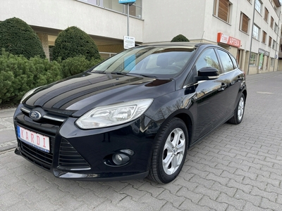 Ford Focus III Hatchback 5d 1.6 Duratec 105KM 2011