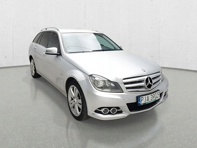 Mercedes Klasa C W204 Kombi T204 2.2 220CDI BlueEfficiency 170KM 2011