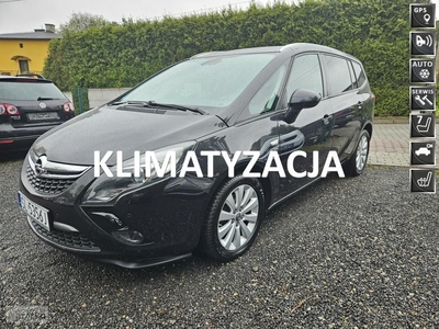 Opel Zafira C Nawigacja / Podgrzewane fotele / Klimatronic X 2 / Tempomat / 15/16