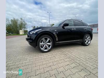 Infiniti QX70