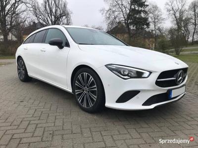 Mercedes-Benz CLA 180 Shooting Brake Progressive