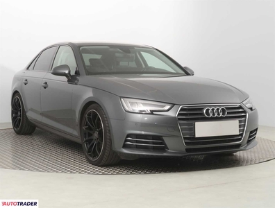 Audi A4 2.0 187 KM 2016r. (Piaseczno)