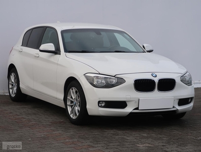 BMW SERIA 1 II (F20/F21) BMW SERIA 1 , Navi, Klima, Tempomat, Parktronic